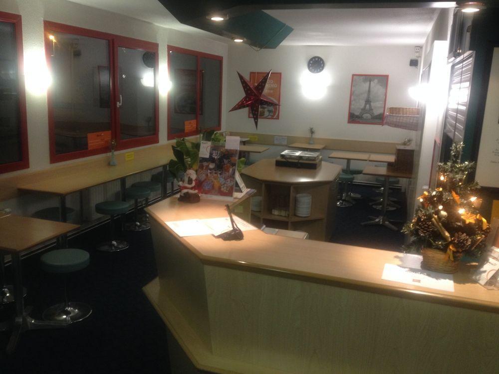 Motel 24h 2*